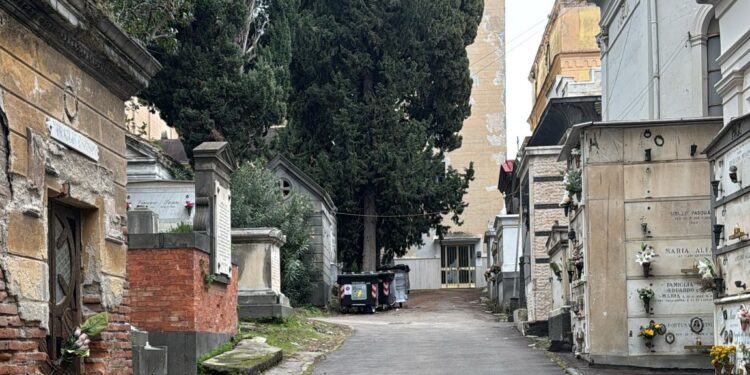 Napoli, il Comune ‘sfratta i morti’ del caso della compravendita illegale