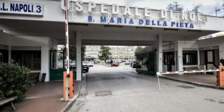 Nola, bimba di un anno ingerisce hashish: ricoverata in ospedale, denunciato il padre