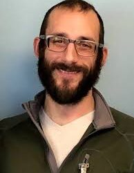 Chi era Alex Pretti, il 37enne ucciso dagli agenti ICE a Minneapolis