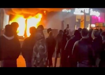 Proteste in Iran: Potrebbero essere oltre 30mila i morti in 48 ore di repressione