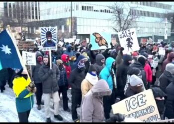 Cosa sta succedendo a Minneapolis: scontri, proteste e alta attenzione negli Stati Uniti