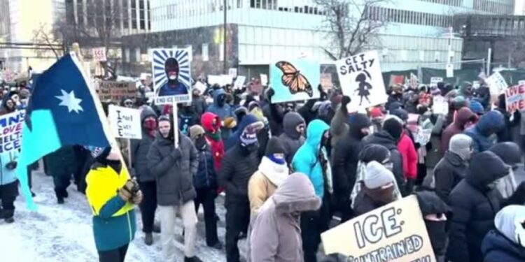 Cosa sta succedendo a Minneapolis: scontri, proteste e alta attenzione negli Stati Uniti
