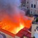 Incendio devasta il Teatro Sannazaro: il cuore culturale di Napoli in fiamme