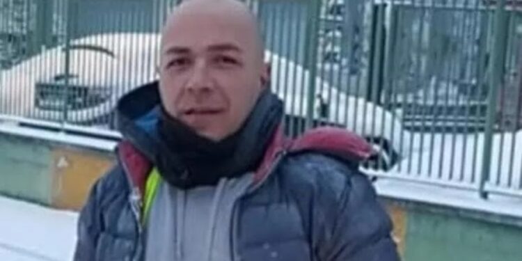 Rosario Coppola, 52enne ucciso ad Arzano: possibile vittima di uno scambio di persona