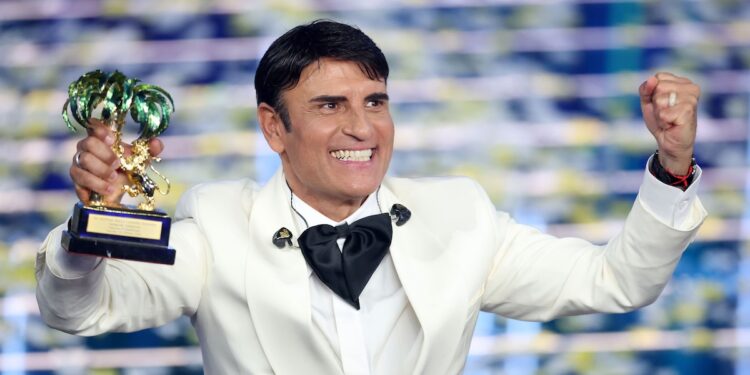 Napoli premia i suoi protagonisti di Sanremo: Manfredi conferirà la Medaglia della Città a Sal Da Vinci