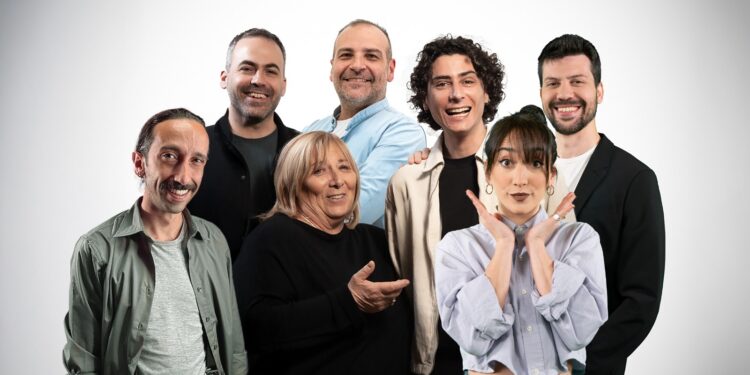 “Casa Surace” torna al teatro con lo spettacolo “La riunione di condominio”