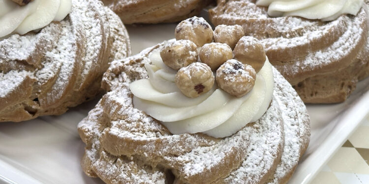 Festival delle Zeppole: a Nola nasce la Zeppola Avellana con la famosa nocciola campana
