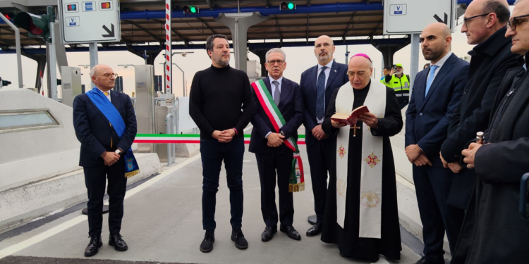 Inaugurato il nuovo casello autostradale sull’A30 uscita Maddaloni‑Interporto