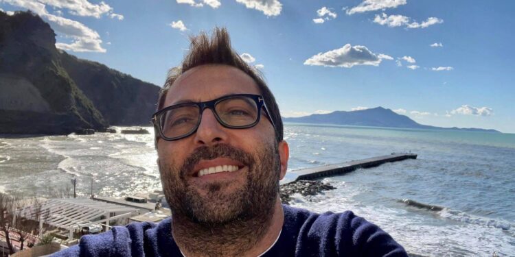 Addio a Luca Iannuzzi, imprenditore simbolo della movida napoletana