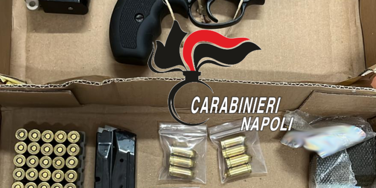 Brusciano: armi nascoste tra i muri. Sequestro dei carabinieri
