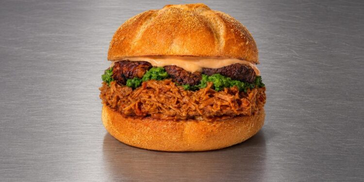 Puok: arriva “Cacciatora Interstellare”, il nuovo panino che racconta la marenna del futuro