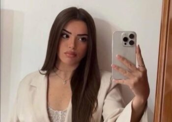 Ragazza di 22 anni scomparsa nel napoletano: l’appello dei familiari