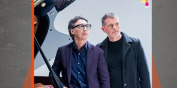 Venerdì 8 maggio, al Teatro Bolivar, arriva la coppia Paolo Jannacci e Stefano Massini con “L’Uomo nel lampo”