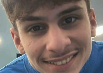 “Vivere a Ponticelli non è una colpa”: il grido degli amici di Fabio Ascione, il 20enne ucciso un mese fa