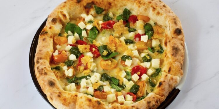 «Palato della speranza»: la pizza solidale per sostenere la Tin del Policlinico Federico II