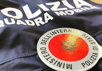 Barra, 48enne gravemente ferito in un agguato in strada in pieno giorno: indaga la Polizia