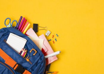 Scuola: cosa non deve mancare nello zaino del tuo bambino 