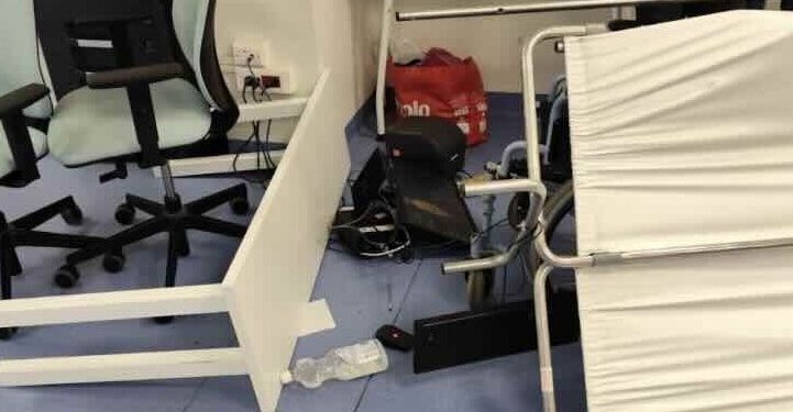 Infermieri aggrediti e tentativo di strappare la pistola a una guardia giurata: caos al pronto soccorso di Ponticelli