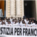 Morte di Francesca Tucci, flash mob davanti al Cardarelli. L’ospedale: «No ai processi sui social»