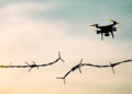 Drone tenta di consegnare hashish in carcere, gli agenti sequestrano la droga: sventato il rifornimento