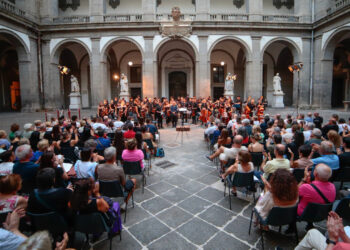 Ennio Morricone rivive a Napoli: musica, cinema e racconti al Cortile delle Statue