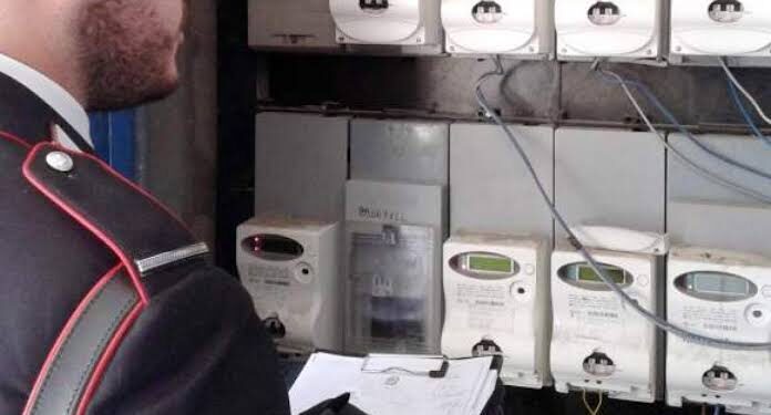Qualiano, bar allacciato abusivamente alla rete: energia per 181mila euro in cinque anni