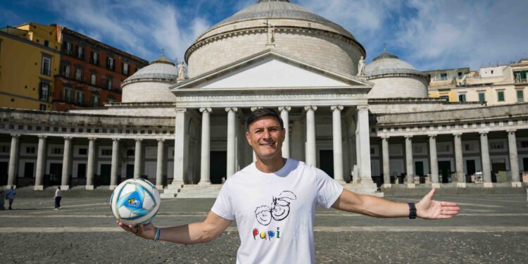 Una Serata di Stelle per PUPI, a Napoli anche Rosario Miraggio e Gianfranco Zola