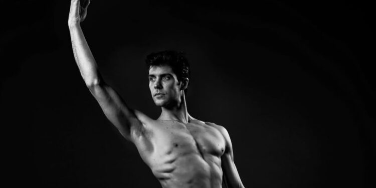 Roberto Bolle e Carolyn Smith testimonial di Human Faces: a Napoli la mostra per sensibilizzare sulle malattie oncologiche