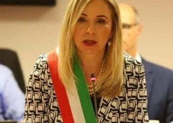 Minacce di morte ai figli, la sindaca di Gioia Tauro: «Mi incatenerò al Comune e inizierò lo sciopero della fame»