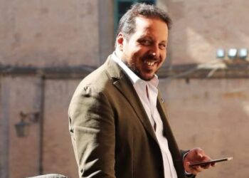 È morto Francesco Tedesco, addio al giornalista ANSA che ha raccontato Napoli