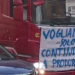 Protesta degli autotrasportatori al Sud, blocchi e caro gasolio: a rischio merci e rifornimenti