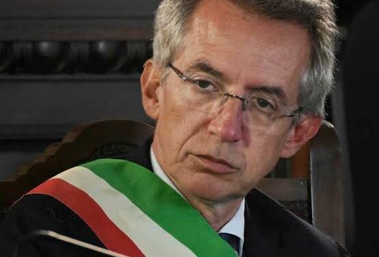 Manfredi, cinque anni da sindaco di Napoli: il bilancio e la sfida del 2027